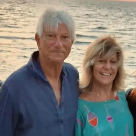 Casa Antares 폴리카